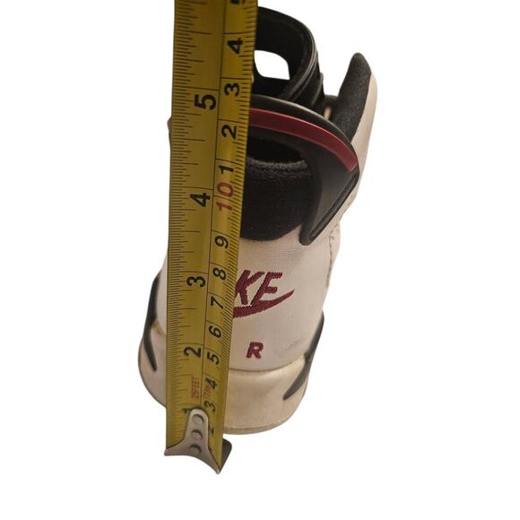 Bold Red And White Air Jordan 6 Retro "Carmine" Shoes 2020 Youth Size 7Y (W 8.5) - Picture 9 of 12